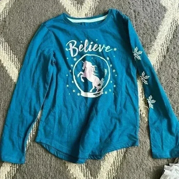 Girls long sleeve - Picture 1 of 1